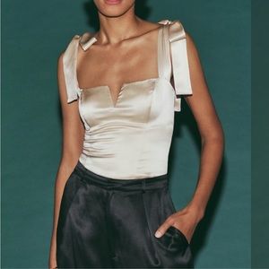 REFORMATION Daisy Silk Top size 0